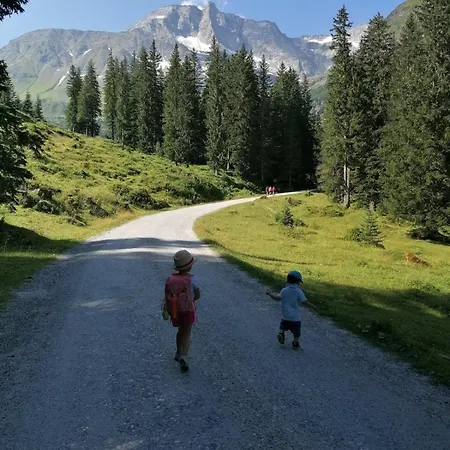 Christina 6 By Smr Close To The Gondola